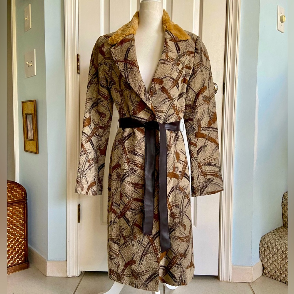 Bisou Bisou Michelle Bombat Midlength Coat with Faux Fur Collar. Size 6 - Picture 5 of 14